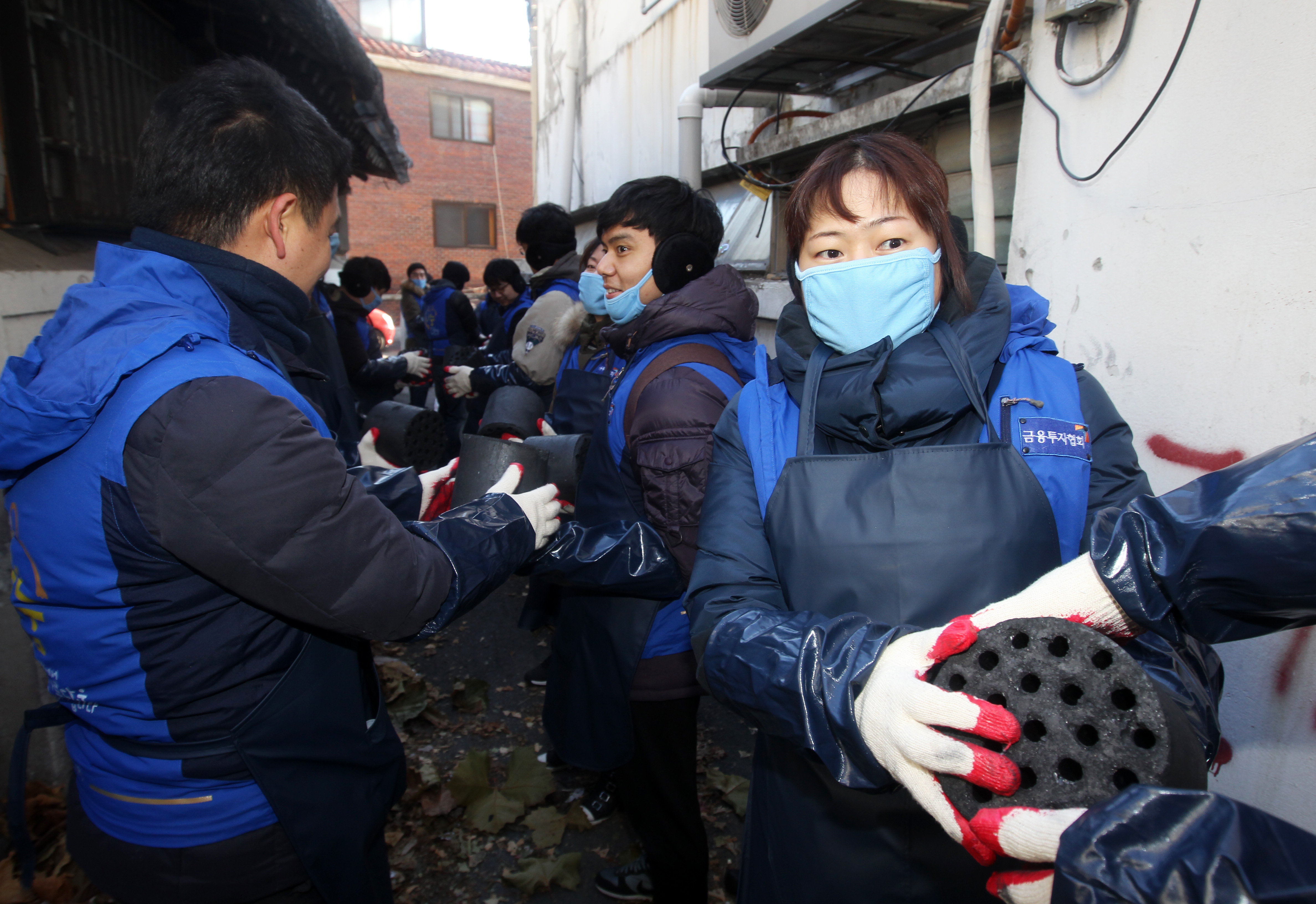 2016 사랑의 연탄나눔 봉사(2016.12.15) 장면